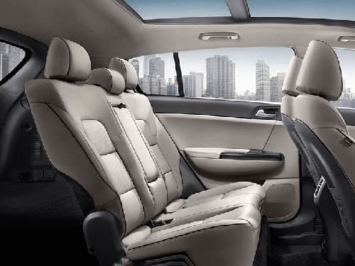 Kia Sportage (2023)-04.jpg