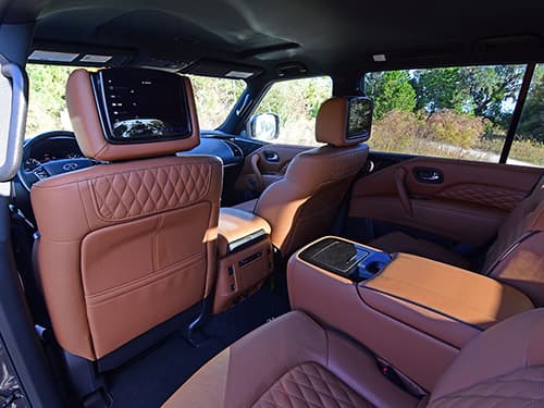 Infiniti QX80 (2022)-03.jpg