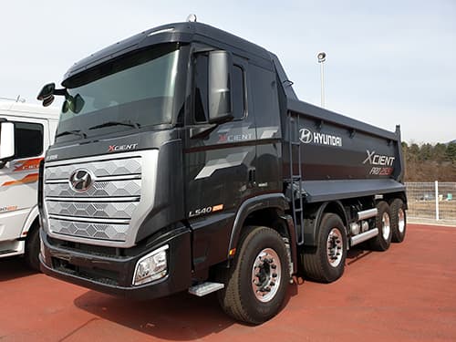 Hyundai Xcient